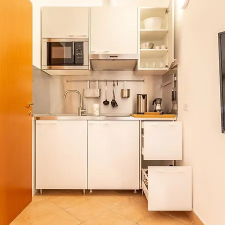 Apartment Alessia'S Flat- Affori 4 *